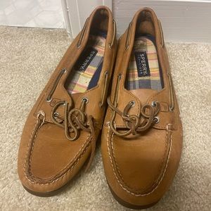 Women’s Sperry’s size 11